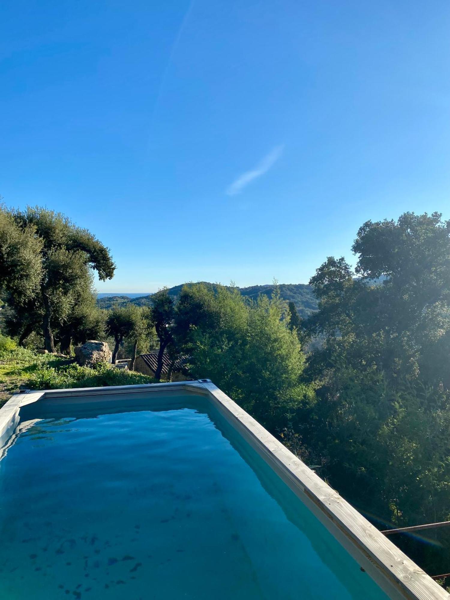 Hotel Sawubona Les Adrets-de-l'Esterel Zewnętrze zdjęcie